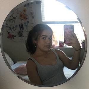 Meet your Posher, Jazmin